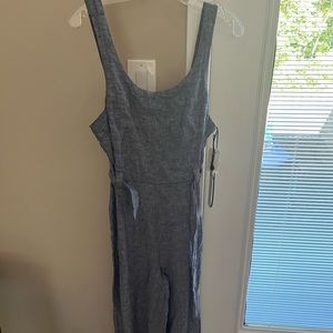 Rachel Zoe linen chambray jumpsuit. Brand new. Tags still on. Size 6